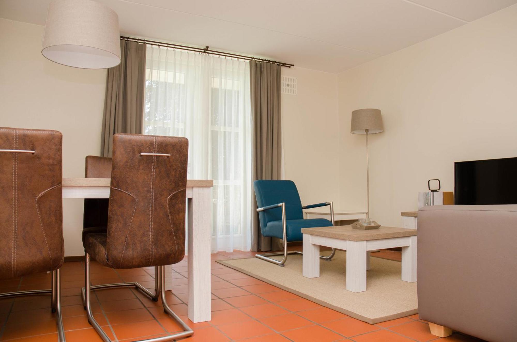 Hotel Graaf Bernstorff Schiermonnikoog Quarto foto