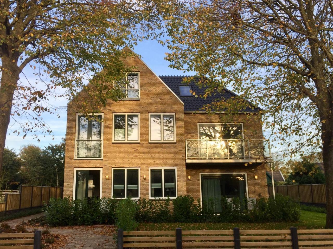 Hotel Graaf Bernstorff Schiermonnikoog Exterior foto