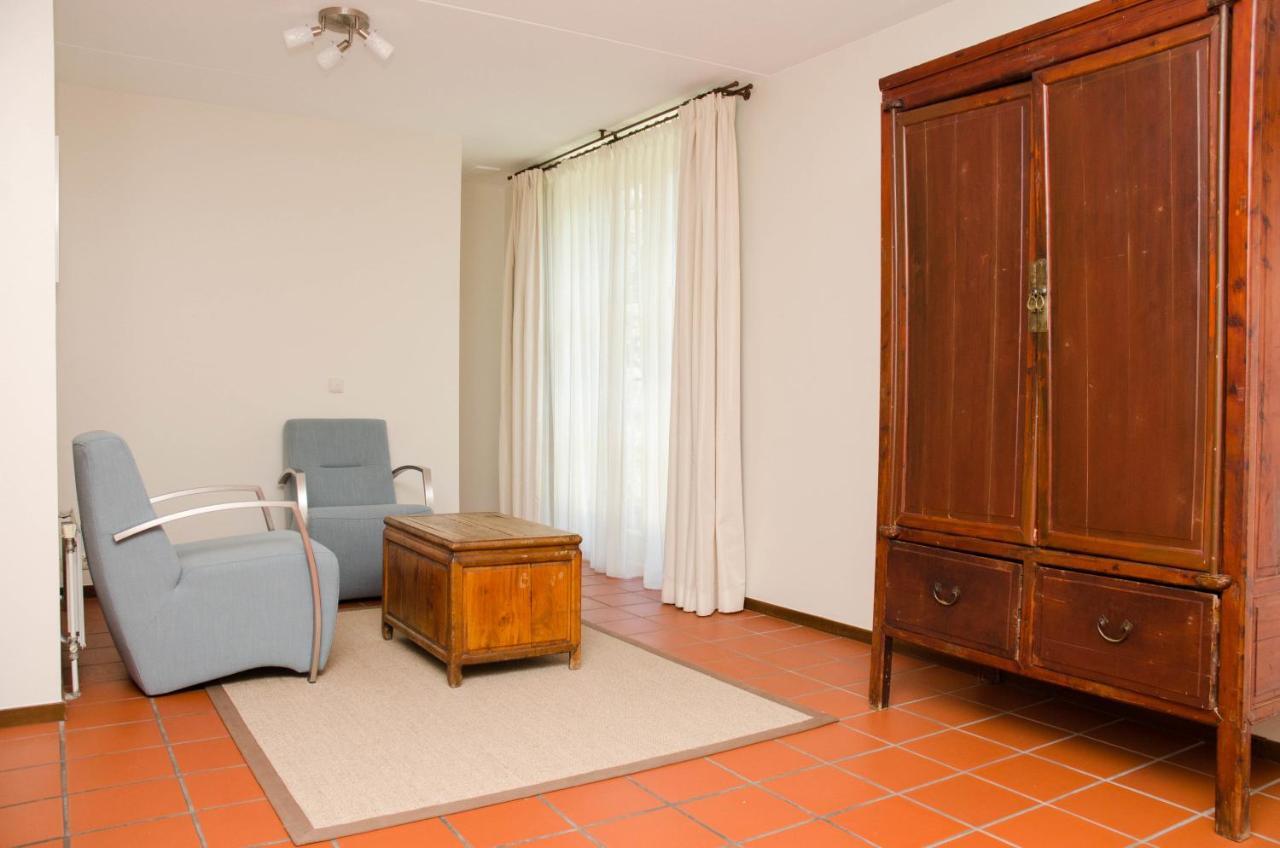 Hotel Graaf Bernstorff Schiermonnikoog Quarto foto